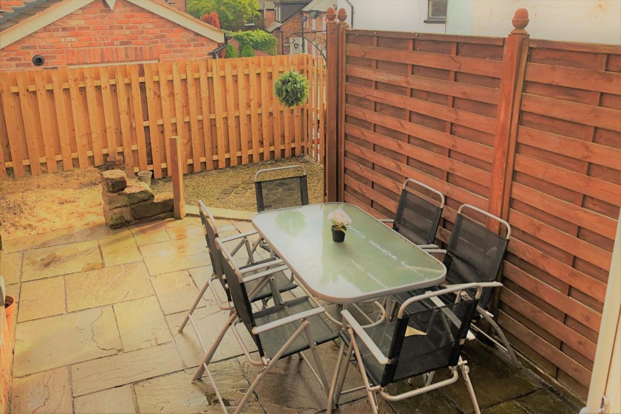 Tarporley Holiday Cottage Exterior foto